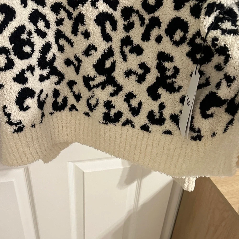 UGG Cream and Black Animal Print Turtleneck Sweater - Picture 5 of 9